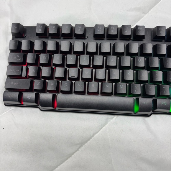 Wired LVLUP Pro Gaming Keyboard with LED Keys LU734PDQ- DC5V 500 mA MAX - Picture 2 of 7